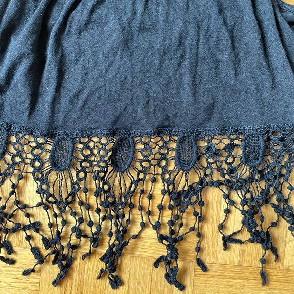 Fringe Tank Top - Picture 3 of 6